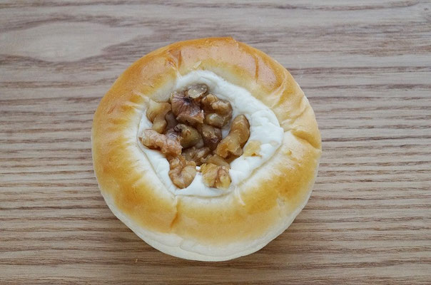 チーズフォンデュくるみパン|パン工房TOA|TOA農園